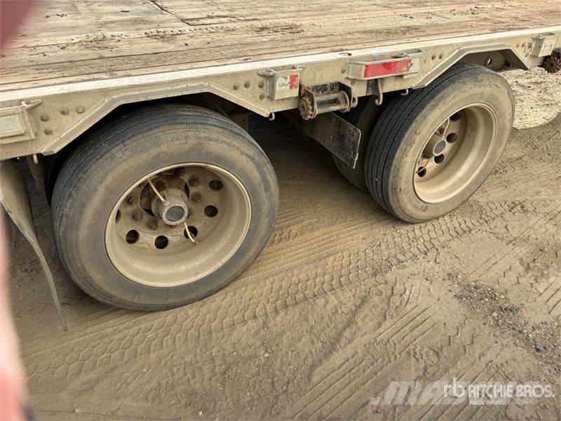 Lode King SDG53-2 53 ft T/A Spread Axle Step Deck Trailer Низкорамные прицепы