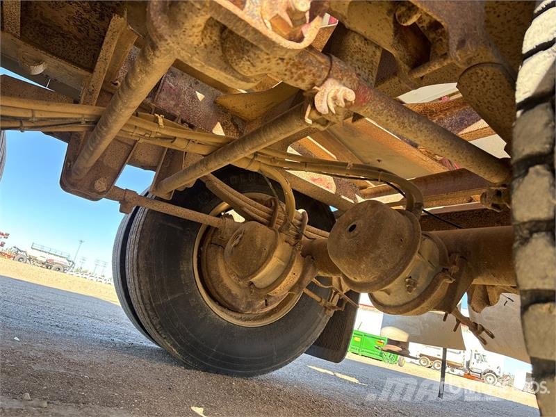 Lode King Super B-Train Lead Grain Trailer Причепи перевантажувачі зерна