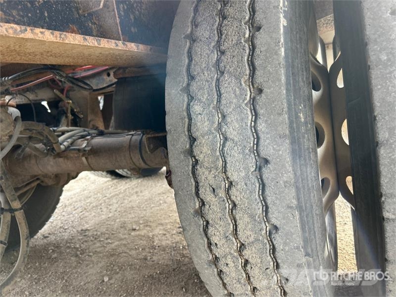Lode King Super B-Train Grain Trailer Причепи перевантажувачі зерна
