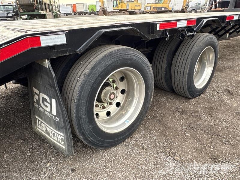 Lode King T/A Lowboy Trailer Mélybölcsős