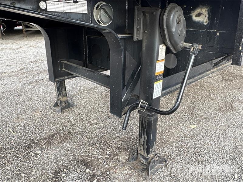 Lode King T/A Lowboy Trailer Mélybölcsős