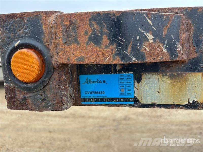 Lode King Tri/A Lowboy Trailer Nízko rámové nákladné automobily