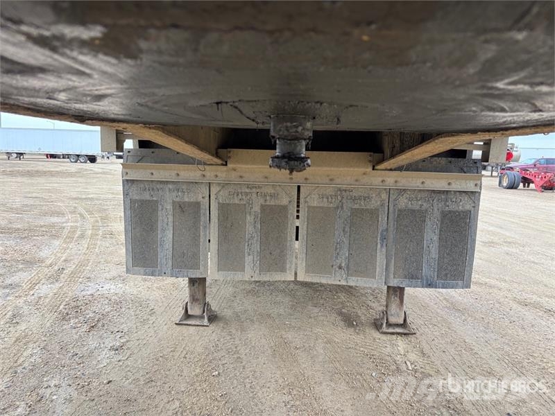 Lode King Tri/A Lowboy Trailer Nízko rámové nákladné automobily