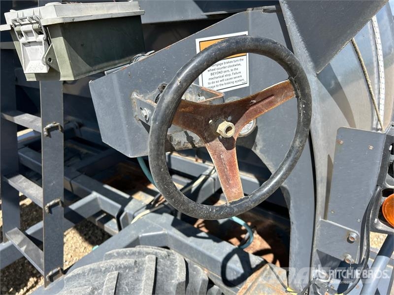 Loftness GBL 10 ft Grain Bagger معدات تغلفة