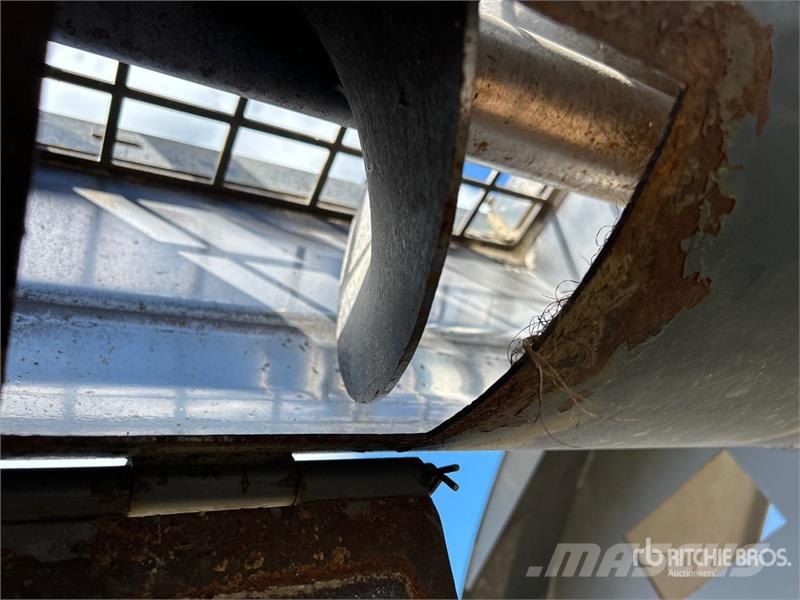 Loftness GBL 10 ft Grain Bagger معدات تغلفة