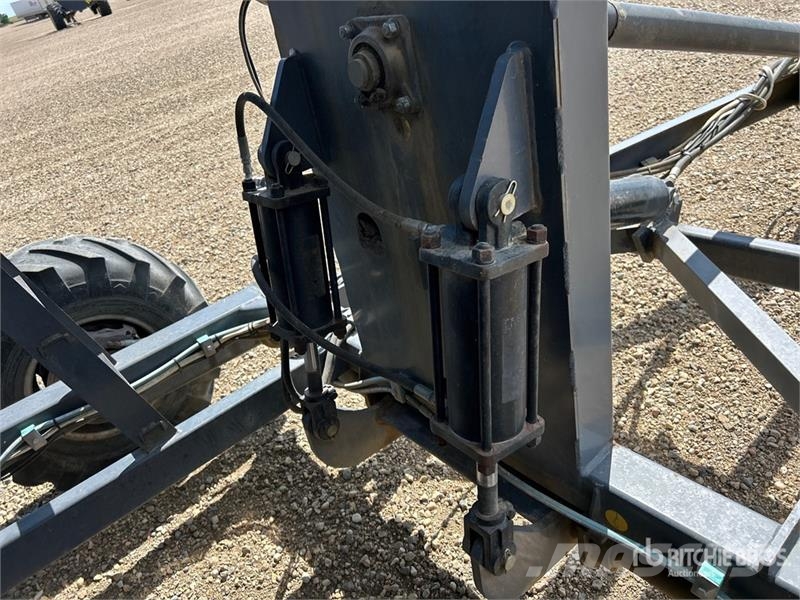 Loftness GBL 10 ft Grain Bagger معدات تغلفة