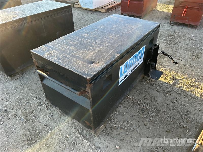 Lordco 48in x 24in x24in Tool Box Építőipar - Egyebek