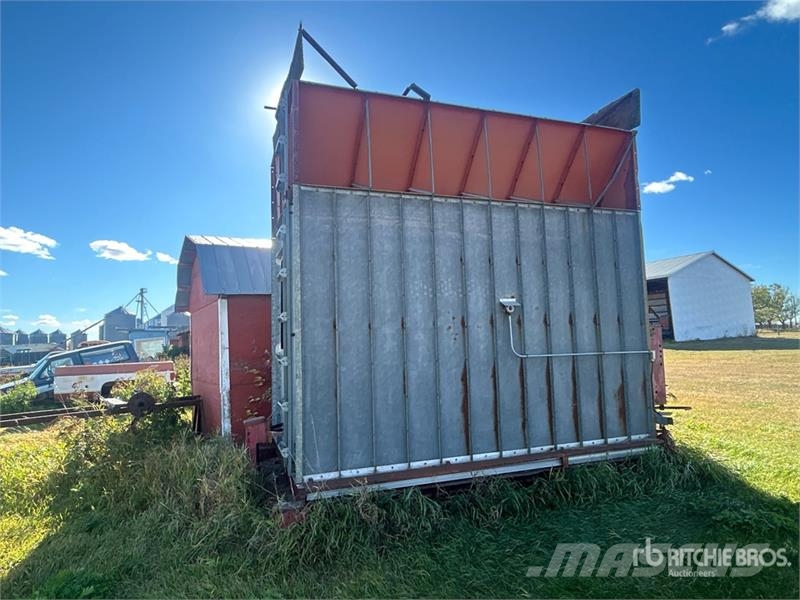 M-C Farm Equipment 400B-10 Grain Dryer (Inoperable Sušare žitarica