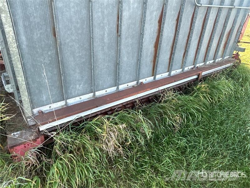 M-C Farm Equipment 400B-10 Grain Dryer (Inoperable Sušare žitarica