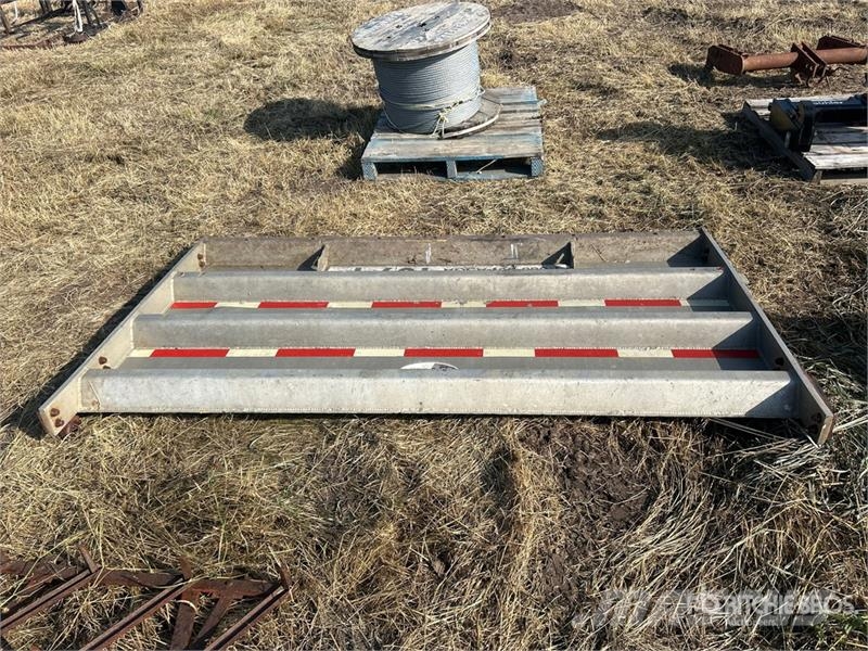M&M Trailer Co. Dump Truck Steel Tailgate Muud osad