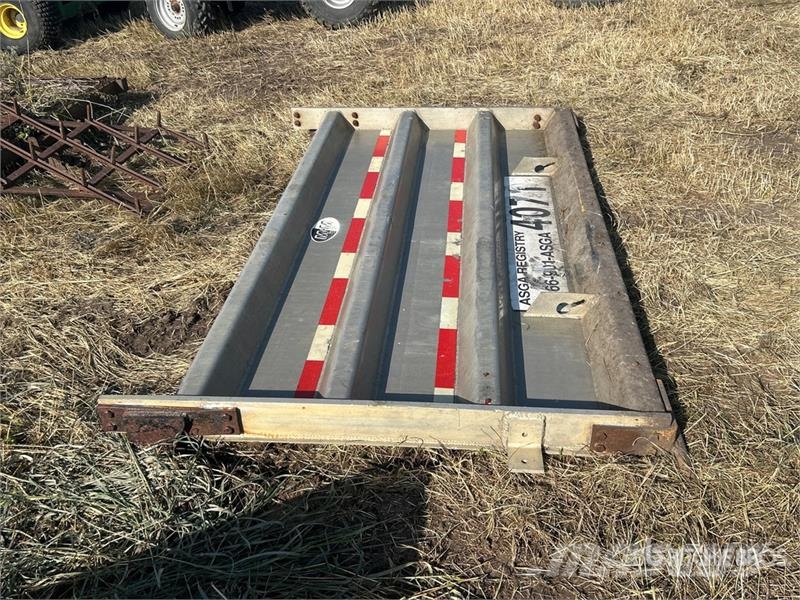 M&M Trailer Co. Dump Truck Steel Tailgate Muud osad