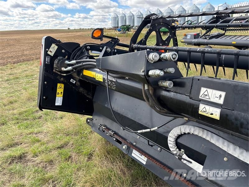 MacDon 25 ft Windrower Header Segadoras hileradoras