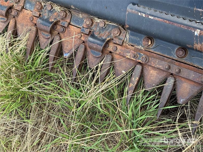 MacDon 25 ft Windrower Header Segadoras hileradoras