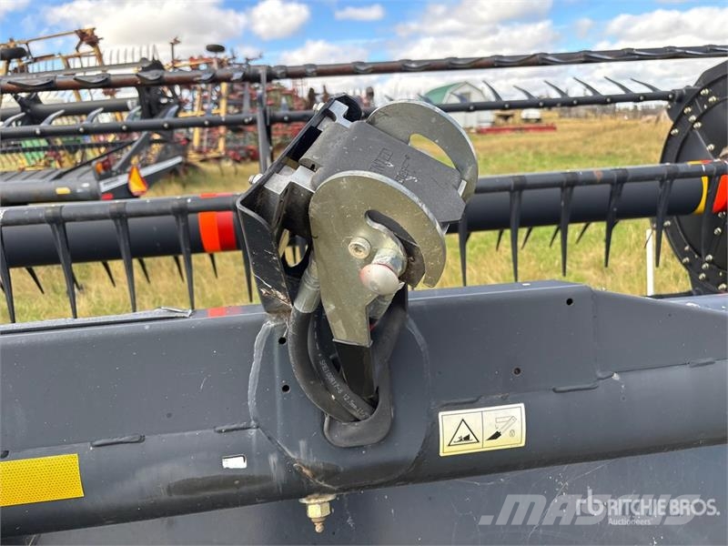 MacDon 25 ft Windrower Header Segadoras hileradoras