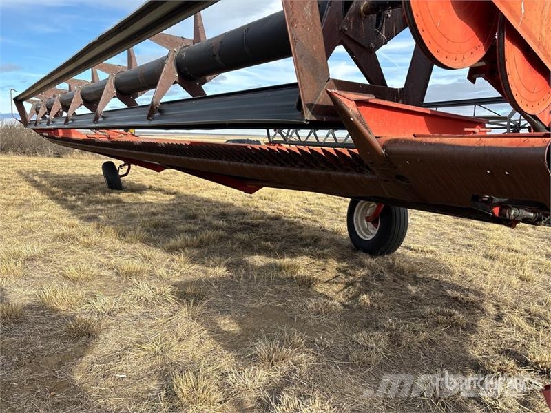 MacDon 30 ft Pull Type Swather Windrower Segadoras hileradoras