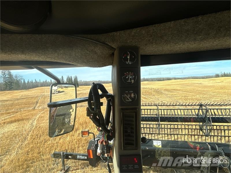 MacDon 9352 25 ft Swather Windrower Sakupljači