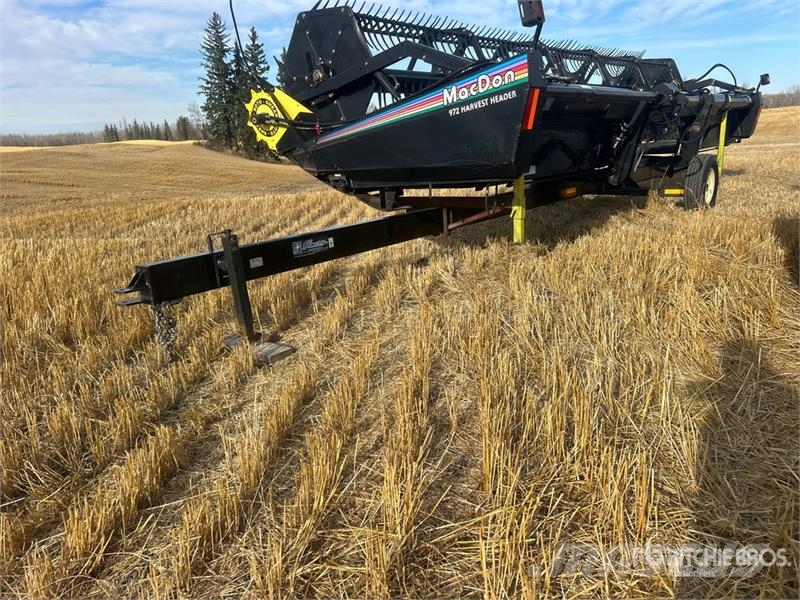 MacDon 9352 25 ft Swather Windrower Sakupljači