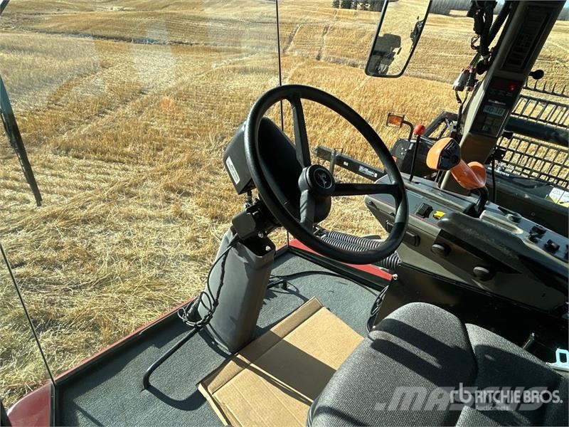 MacDon 9352 25 ft Swather Windrower Sakupljači