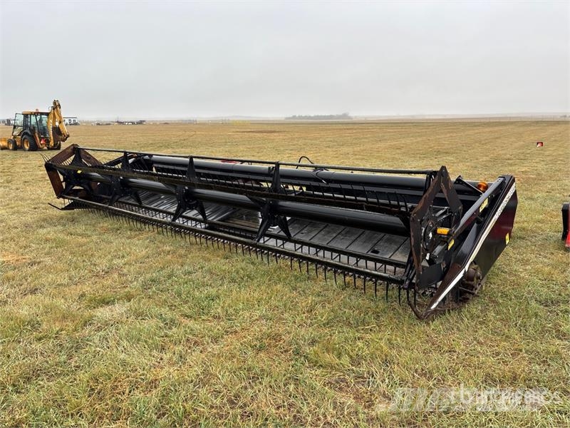 MacDon 960 24 ft Draper Combine Header Cabeçotes de colheitadeira