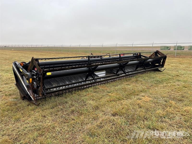 MacDon 960 24 ft Draper Combine Header Cabeçotes de colheitadeira