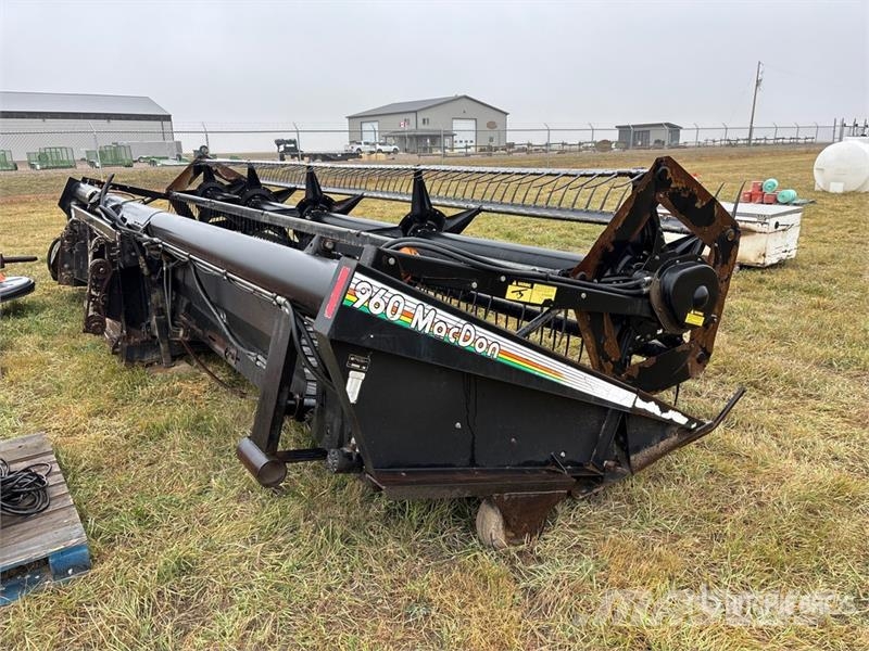 MacDon 960 24 ft Draper Combine Header Cabeçotes de colheitadeira