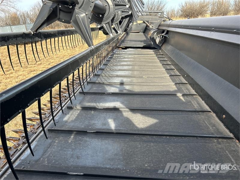 MacDon 960 36 ft Draper Combine Header Skjærebord til skurtresker