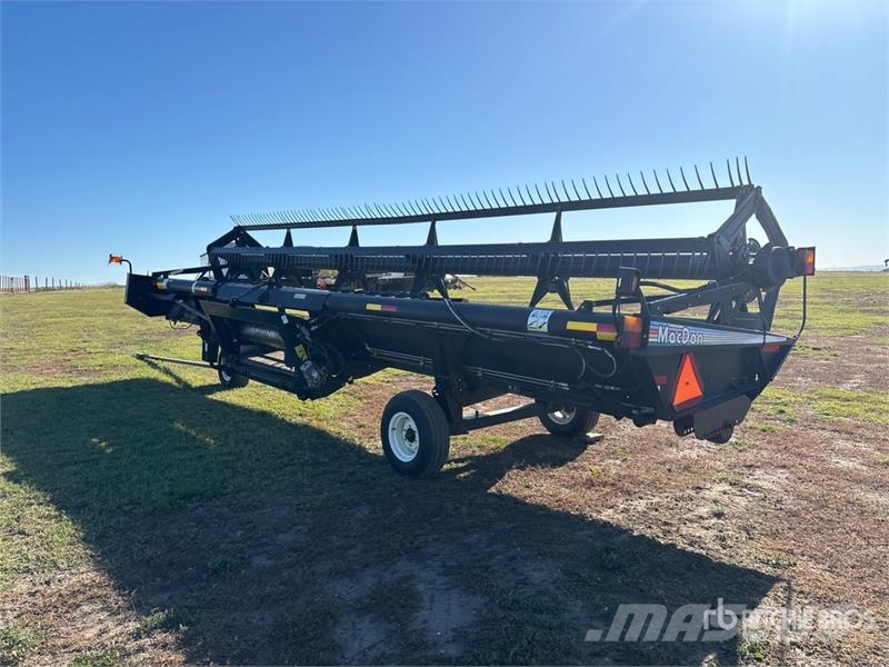 MacDon 962 30 ft Draper Combine Header Glave hederi za kombajne