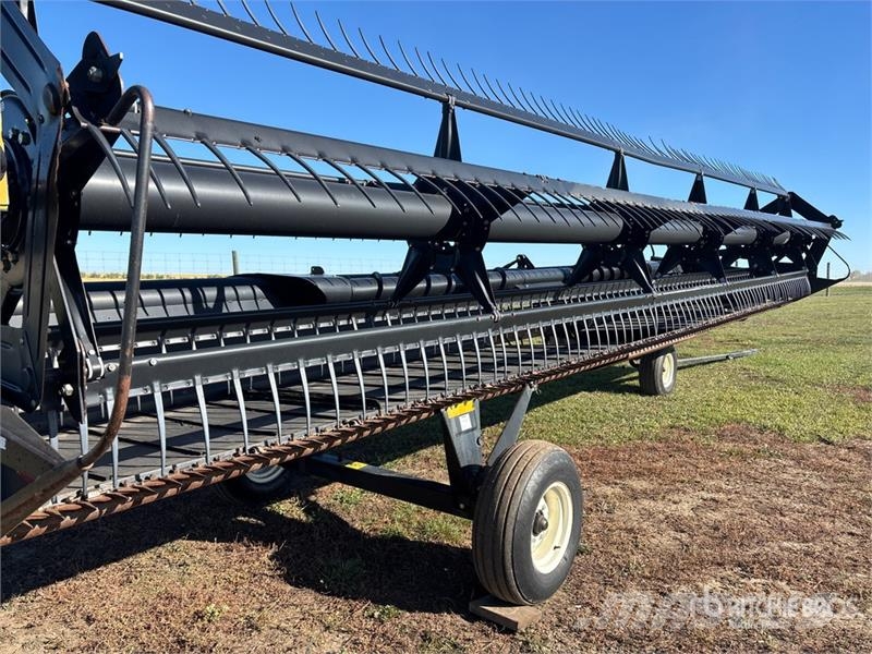 MacDon 962 30 ft Draper Combine Header Glave hederi za kombajne