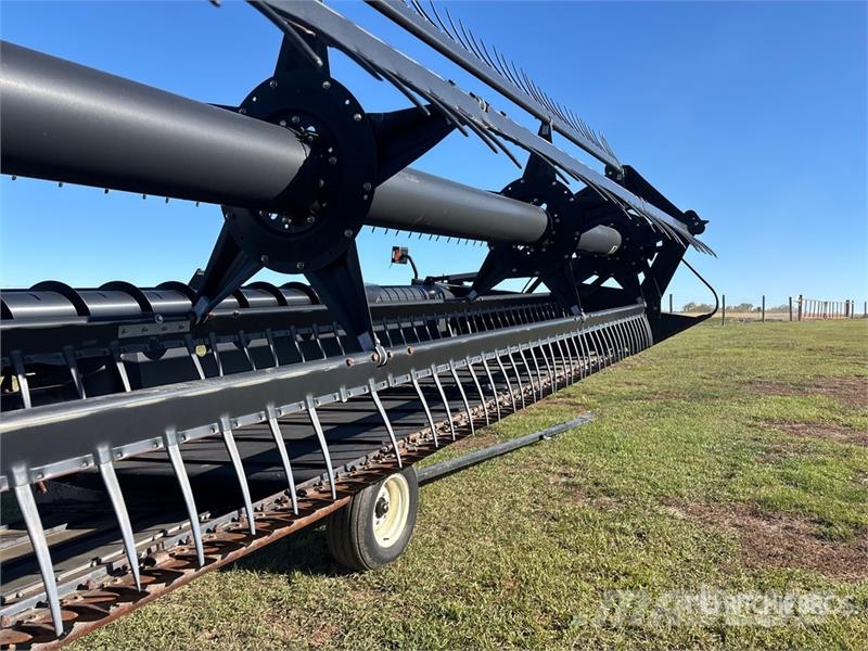 MacDon 962 30 ft Draper Combine Header Glave hederi za kombajne