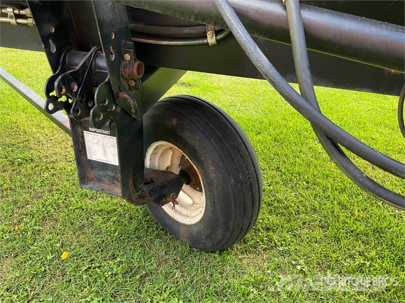 MacDon 962 30 ft Draper Combine Header Testate per mietitrebbie