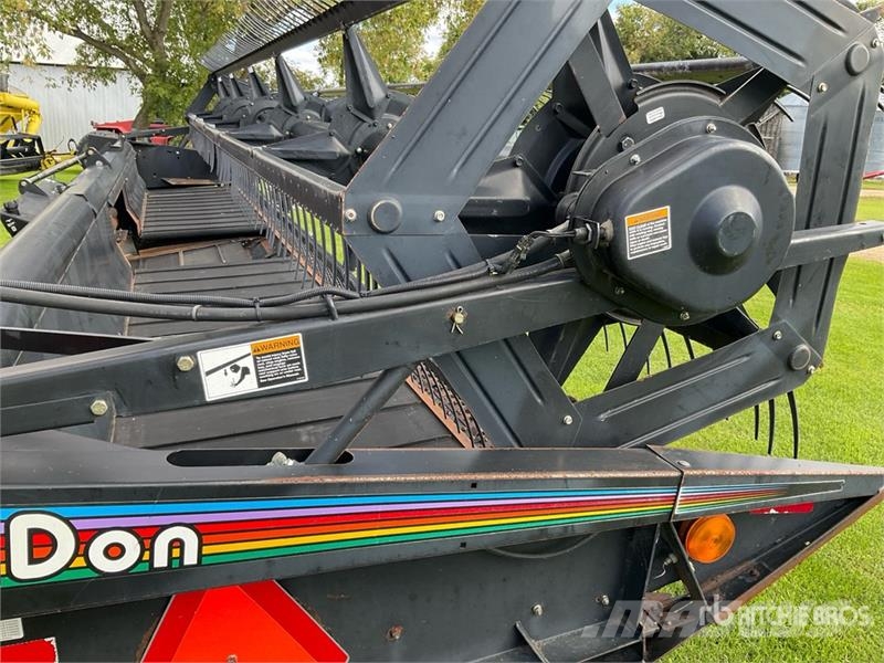 MacDon 962 30 ft Draper Combine Header Testate per mietitrebbie