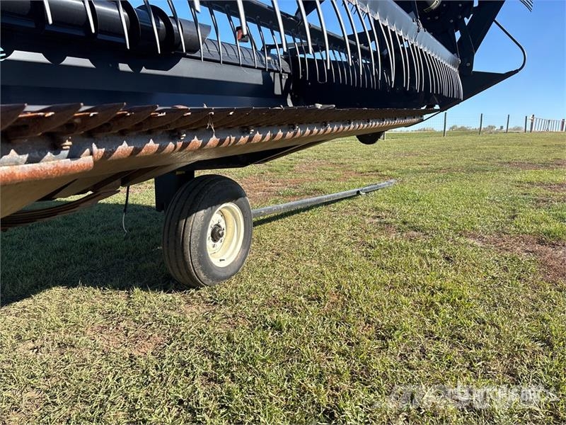 MacDon 962 30 ft Draper Combine Header Glave hederi za kombajne