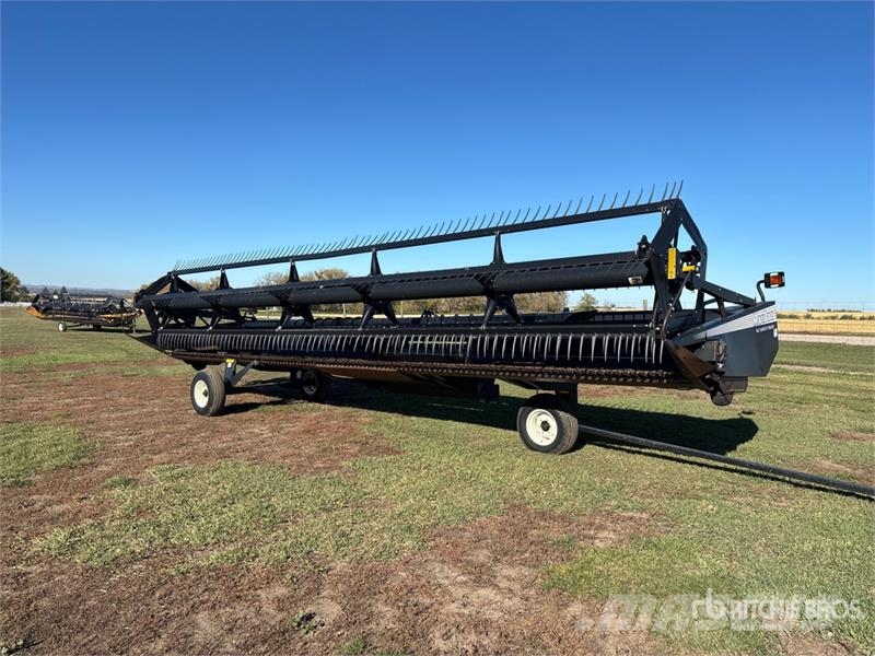 MacDon 962 30 ft Draper Combine Header Glave hederi za kombajne