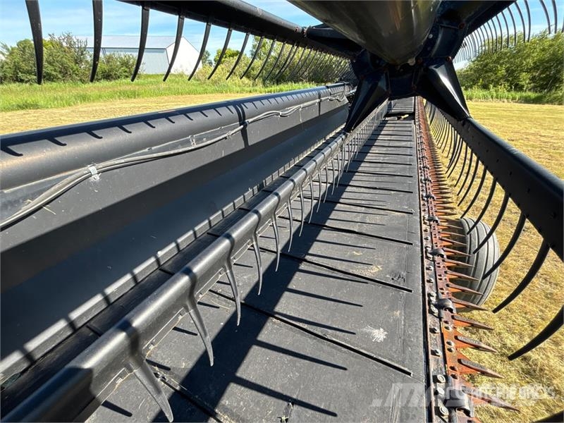 MacDon 962 36 ft Draper Combine Header 联合收割机头