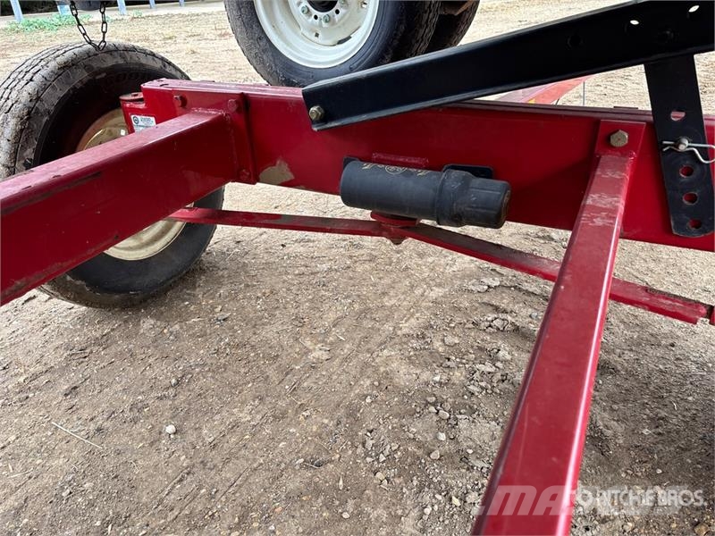 MacDon D50 رؤوس الحصادات الدراسات