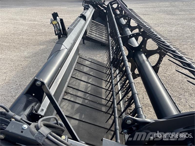 MacDon D54 25 ft Draper Windrower Header Windrowers