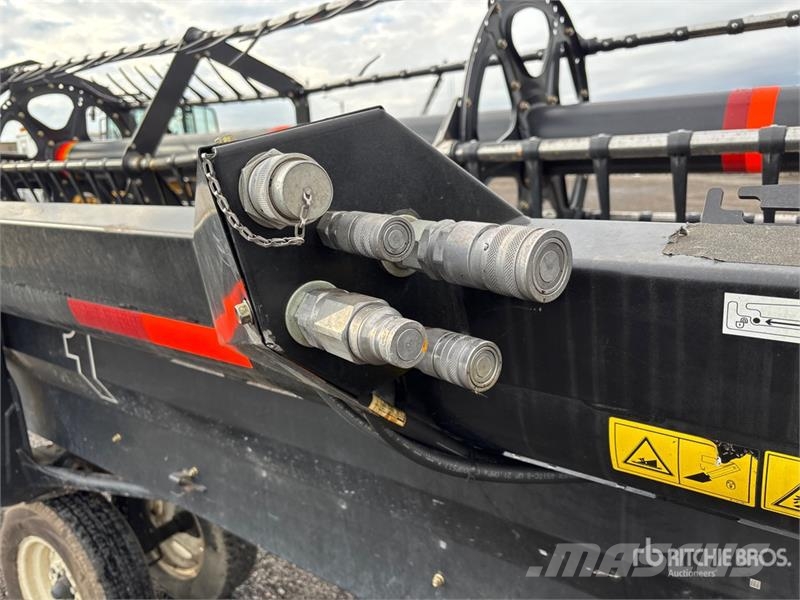 MacDon D65 35 ft Draper Windrower Header Рядкові жатки