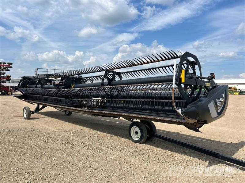 MacDon FD135 35 ft Flex Draper Combine Header Maaidorser aanbouwdelen
