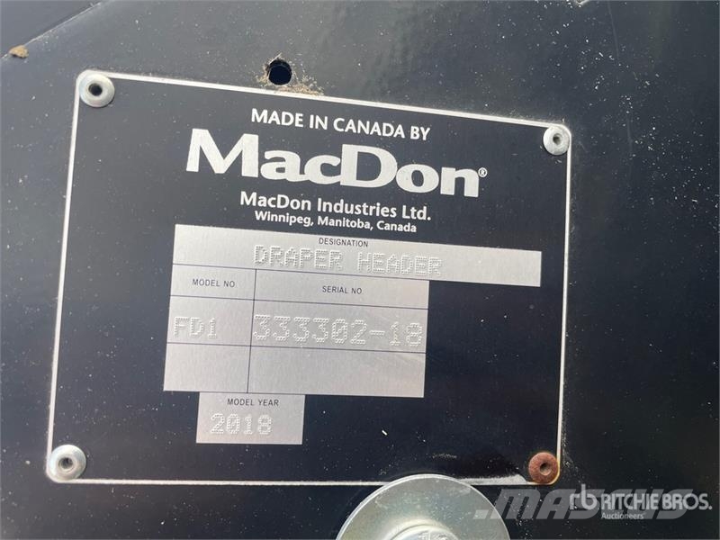 MacDon FD135 35 ft Flex Draper Combine Header Combine harvester heads