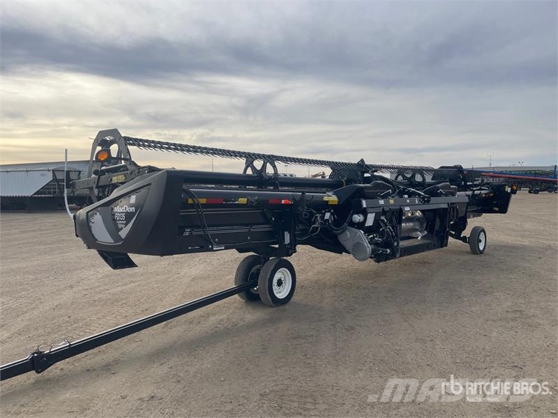 MacDon FD135 35 ft Flex Draper Combine Header Combine harvester heads