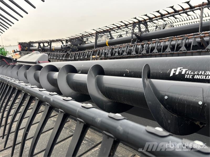MacDon FD135 35 ft Flex Draper Combine Header Cabezales de cosechadoras combinadas