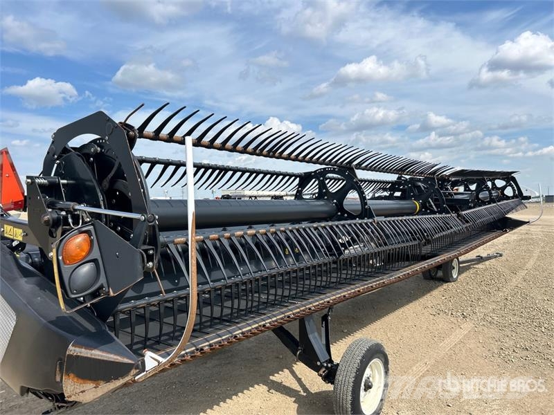 MacDon FD135 35 ft Flex Draper Combine Header Maaidorser aanbouwdelen