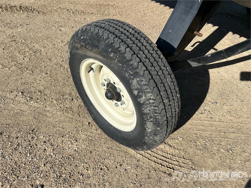 MacDon FD135 35 ft Flex Draper Combine Header رؤوس الحصادات الدراسات