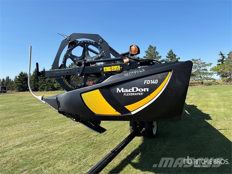 MacDon FD140 Barre de coupe pour moissonneuse batteuse