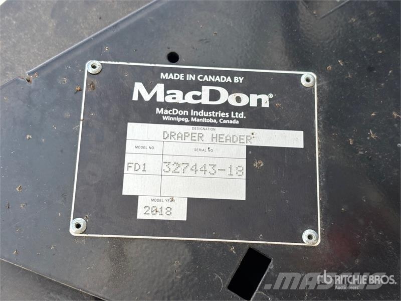 MacDon FD140 コンバイン・ハーベスター・ヘッド