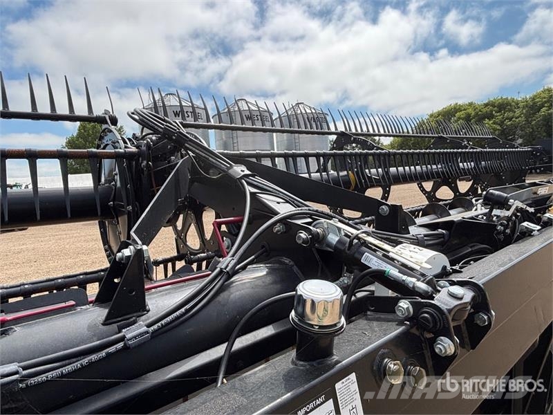 MacDon FD140 رؤوس الحصادات الدراسات