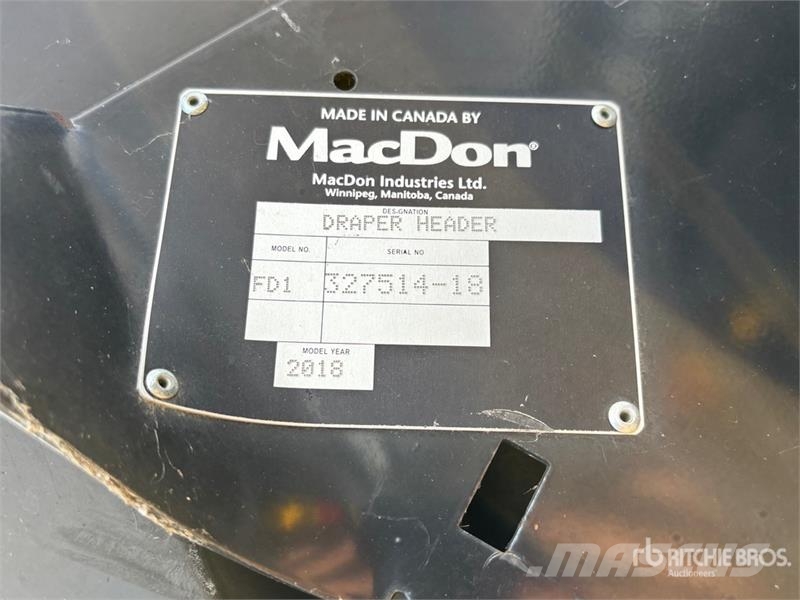MacDon FD140 Kombajnové hlavice