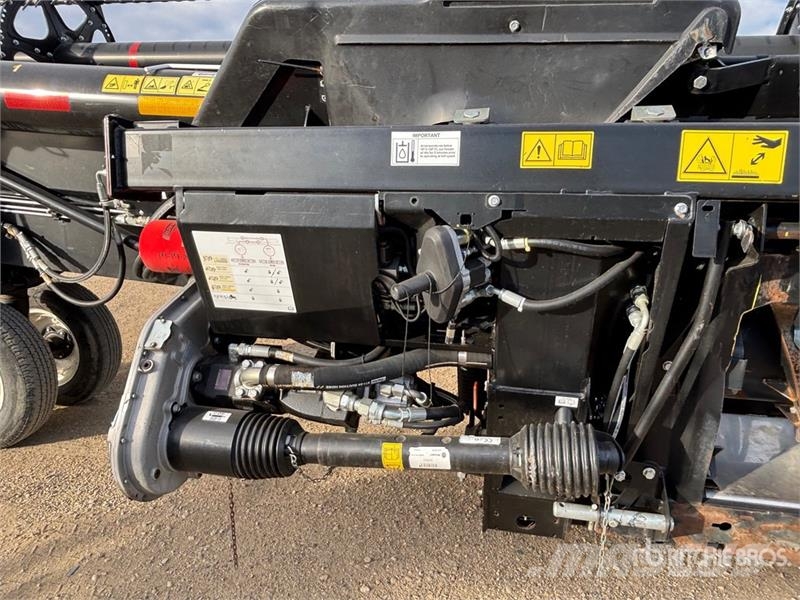 MacDon FD140 Kombajnové hlavice