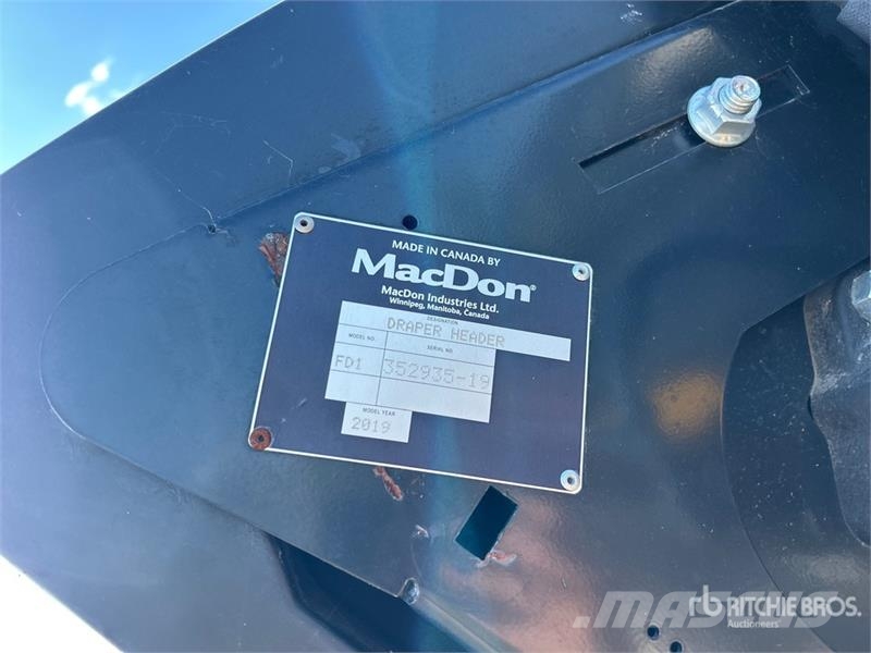 MacDon FD145 45 ft Flex Draper Combine Header Glave hederi za kombajne