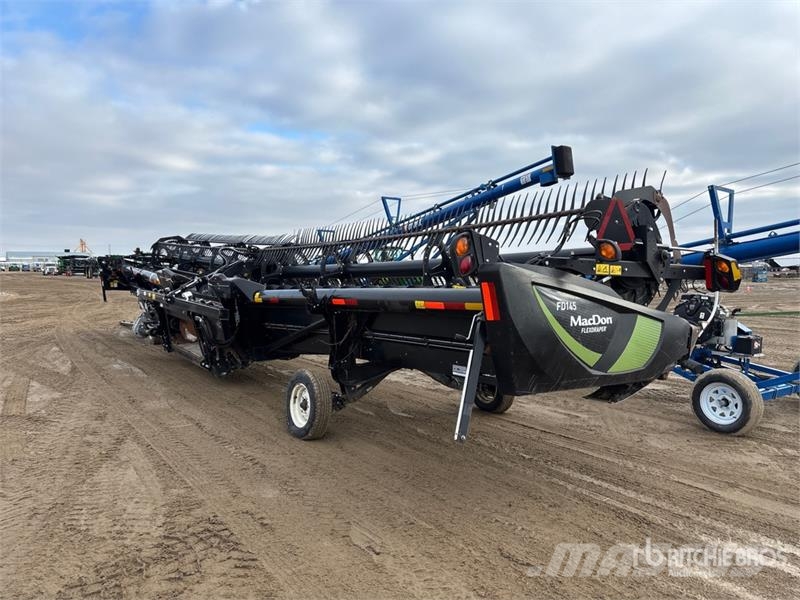 MacDon FD145 45 ft Flex Draper Combine Header Жатки